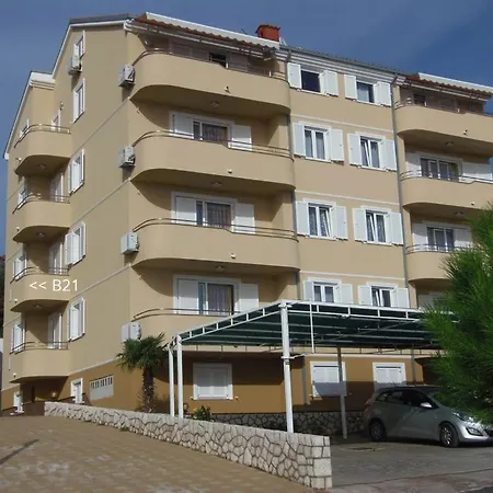 In With Sea View, Balcony, Air Conditioning, Wifi 4623-8