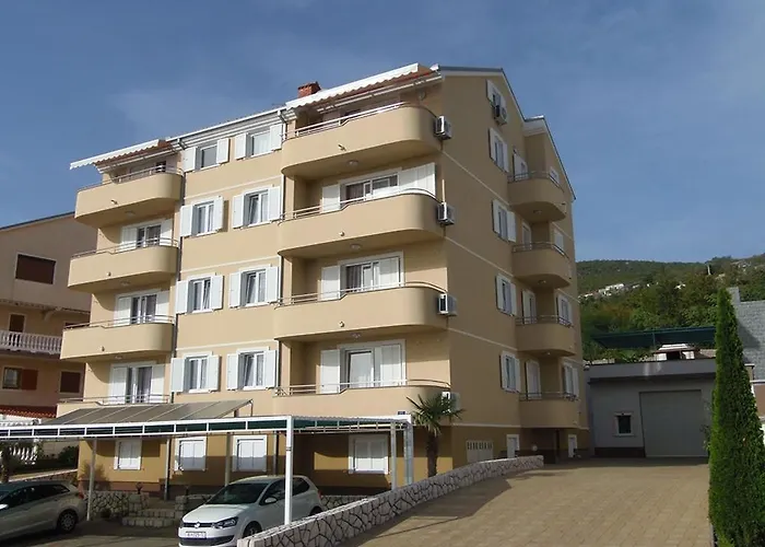 Apartment In With Sea View, Balcony, Air Conditioning, Wifi 4623-8 Dramalj